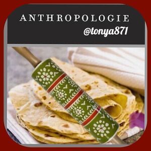 🦋 EUC Anthropologie Rolling Pin Ceramic
Floral Folk